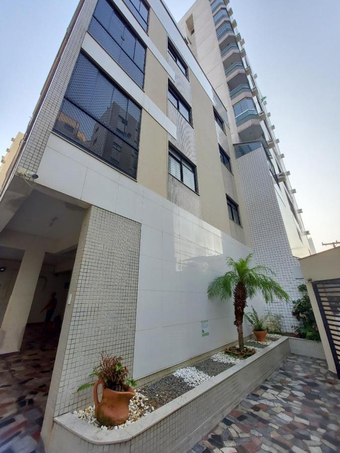 Lindo apartamento 50 metros da praia do morro, três quartos e duas vagas de garagem Guarapari Exterior foto